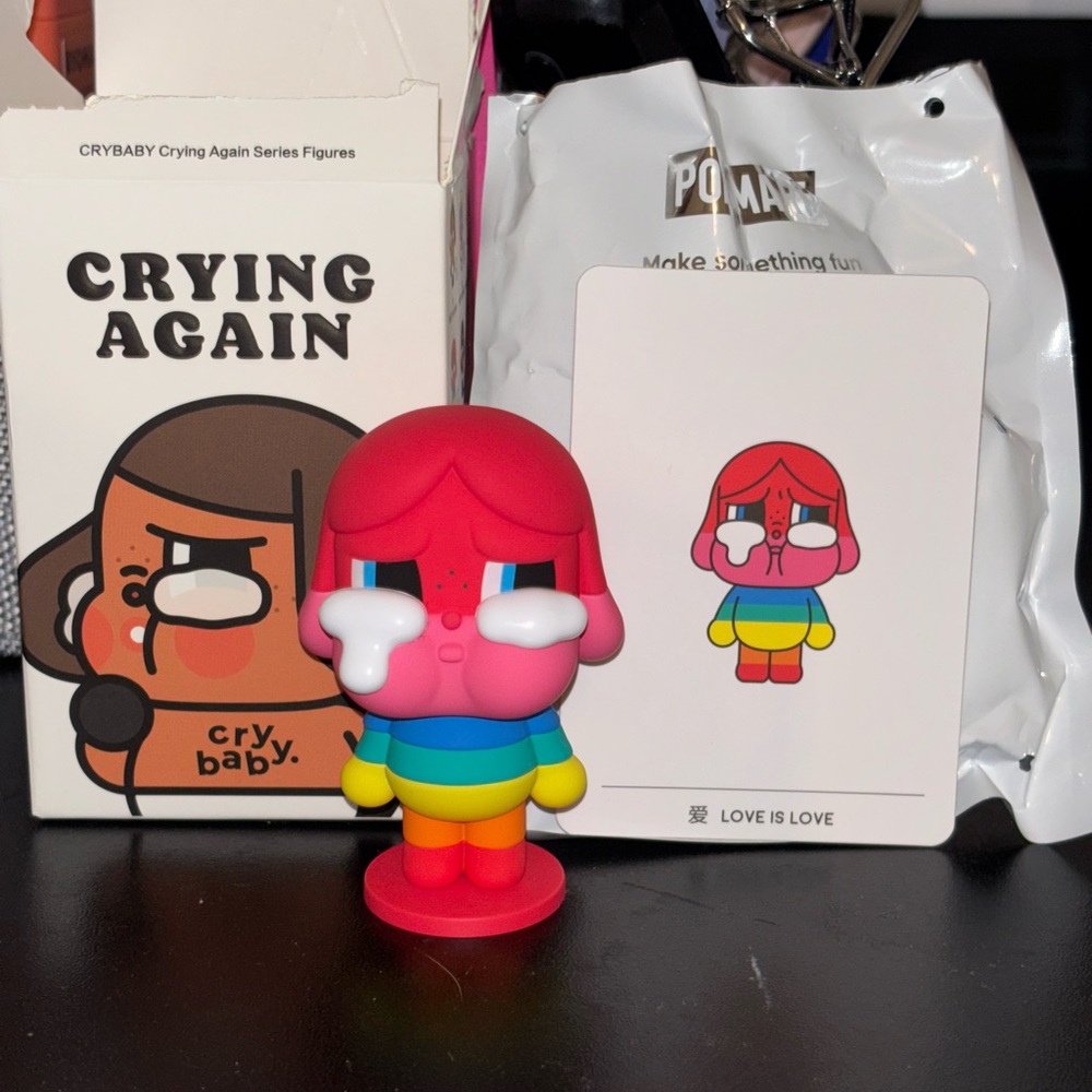 Pop Mart crybaby crying again series Love Is Love